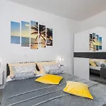 Tara With Seaview Apartman