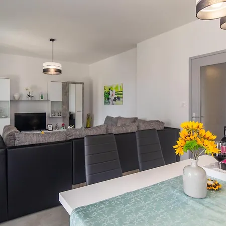 Apartamento Tara With Seaview