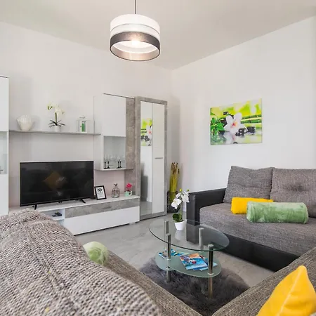 Apartamento Tara With Seaview Krk Town